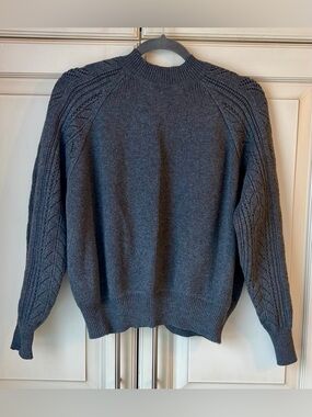 Suzy Shier Heathered Gray Ribbed Sweater with Knit-Stitch Sleeves. XL